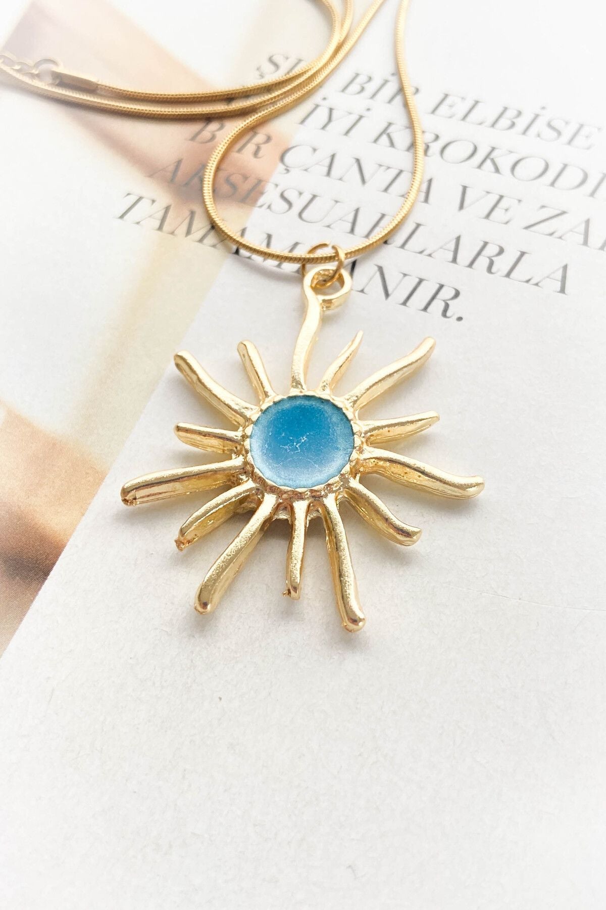 Büyük Güneş Çelik Kolye