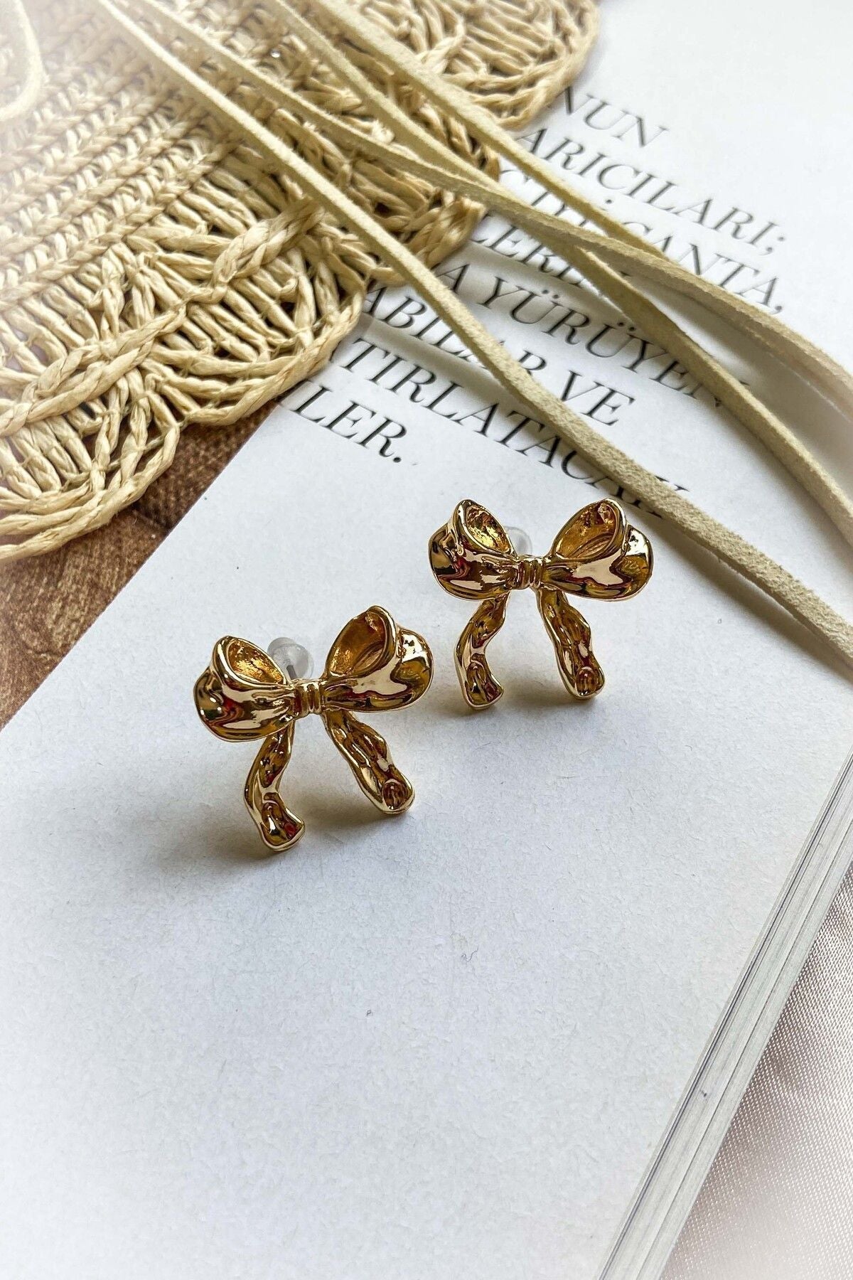 Fiyonk Küpe Papyon Küpe Kurdele Küpe