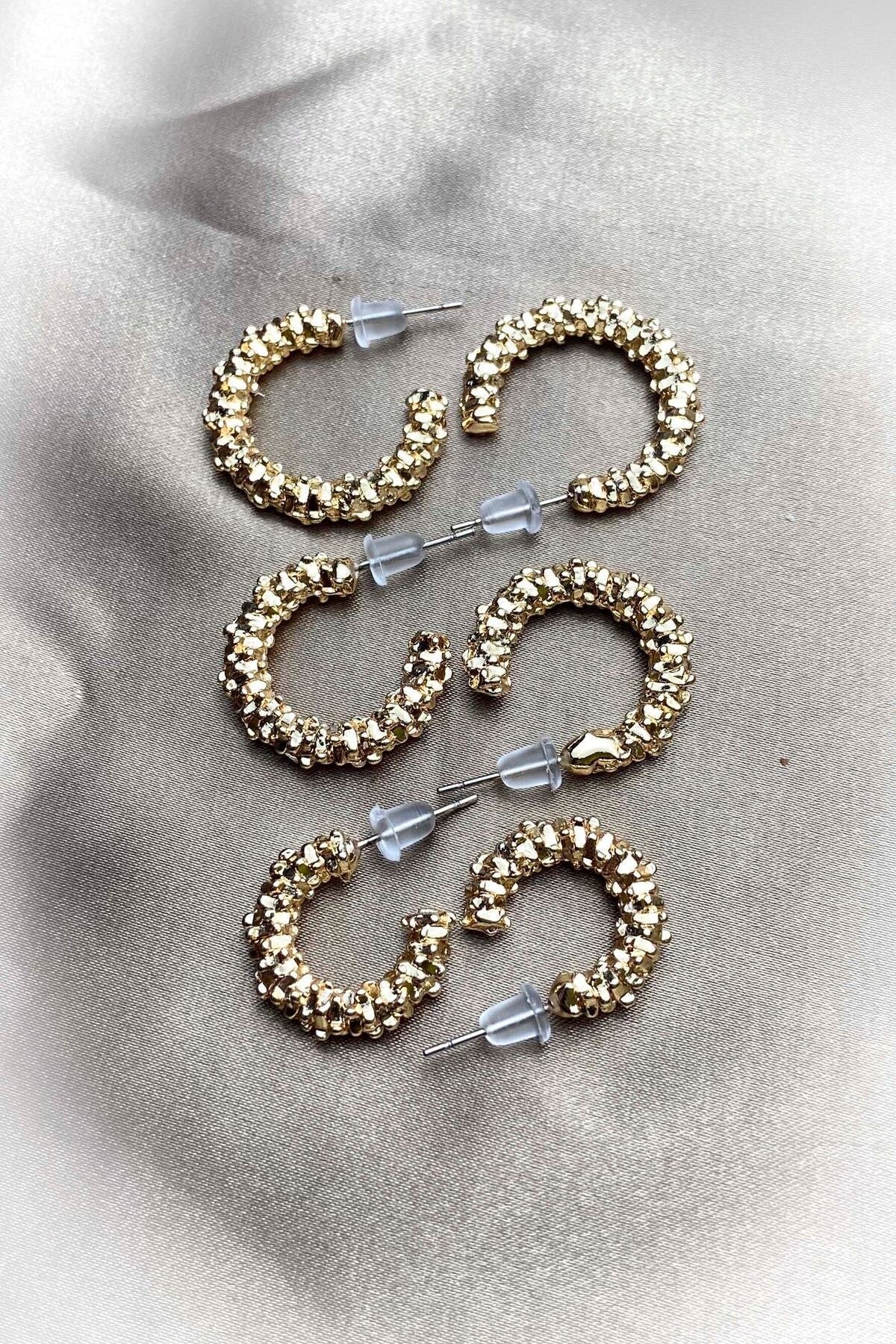 3 Çift Hasır Yaldızlı Halka Küpe altın gold renk