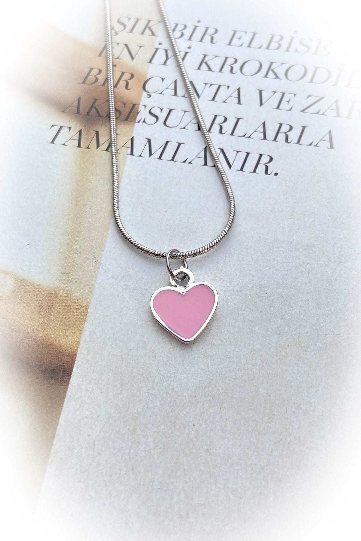 Çelik Gümüş Renk Kalpli Çelik Kolye 3 Farklı Model Seçeneği