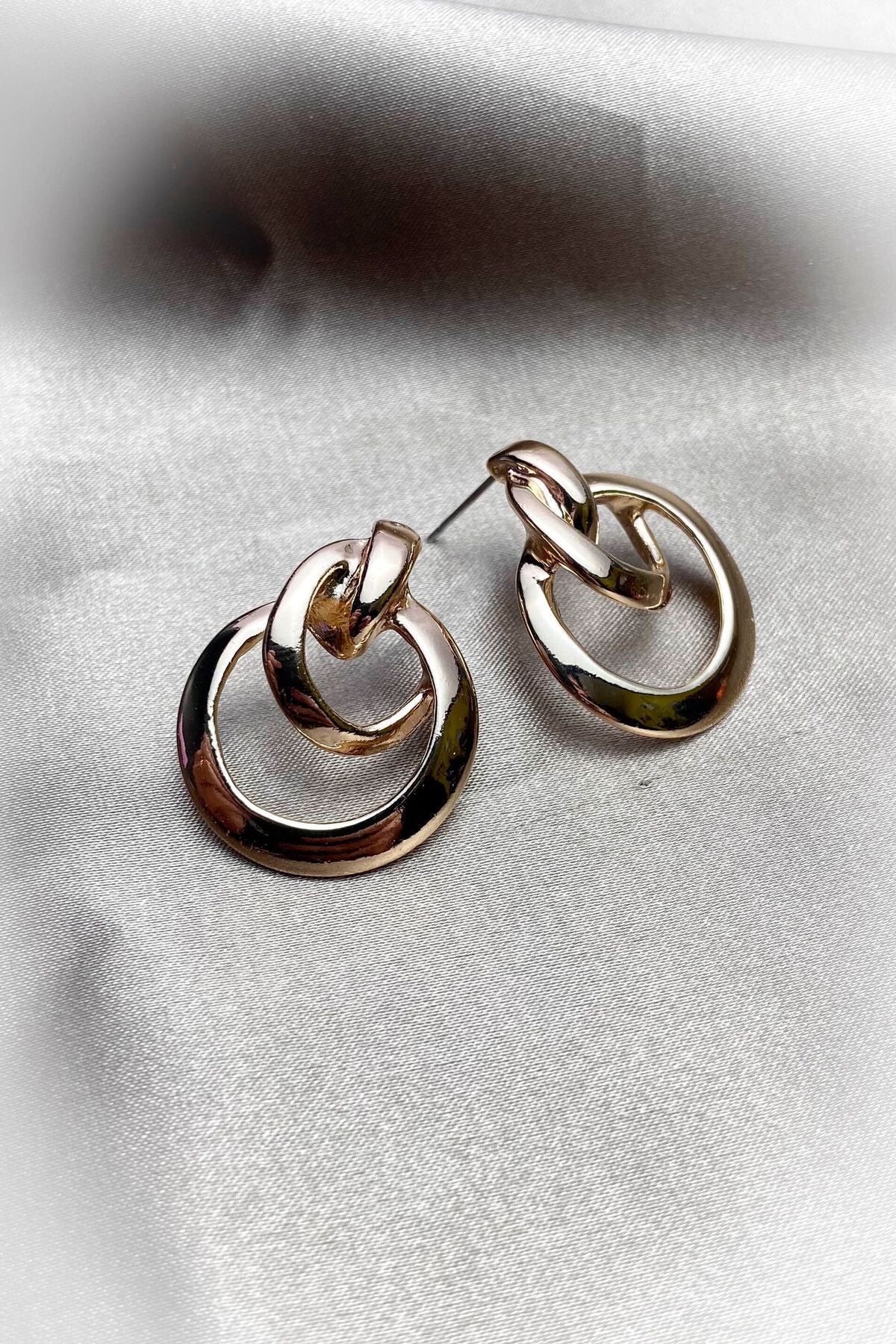 Altın Kaplama İç İçe Çoklu Sallantılı Halka Küpe