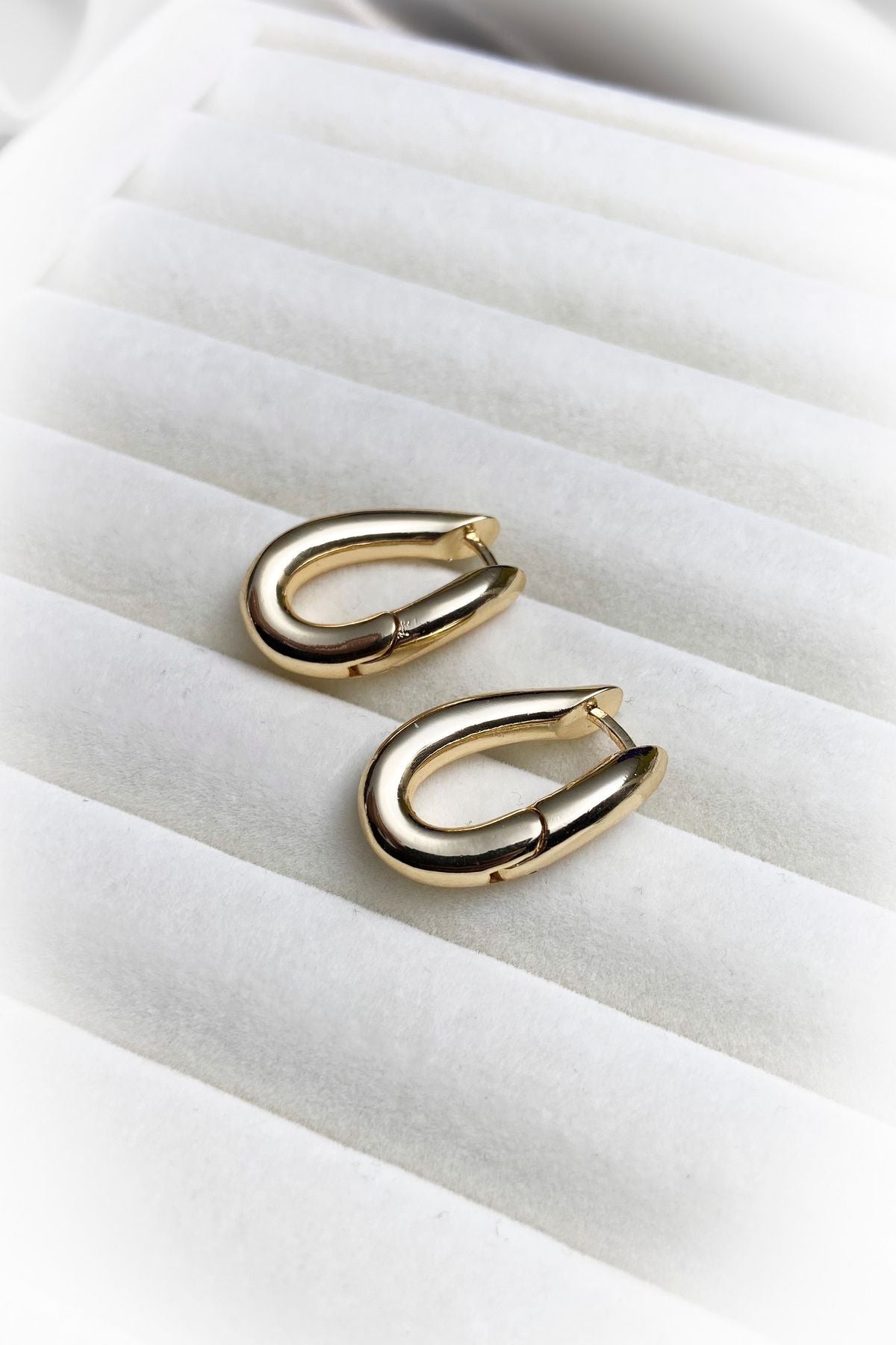 Sonsuzluk Halka Küpe