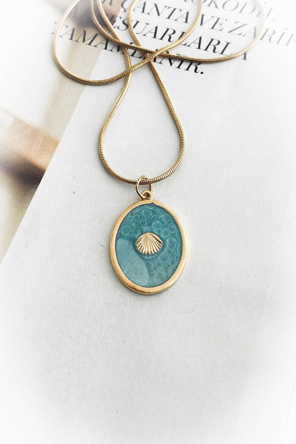 Çelik Altın Renk Ince Zincir Mavi Mineli Çelik Kolye 45 Cm