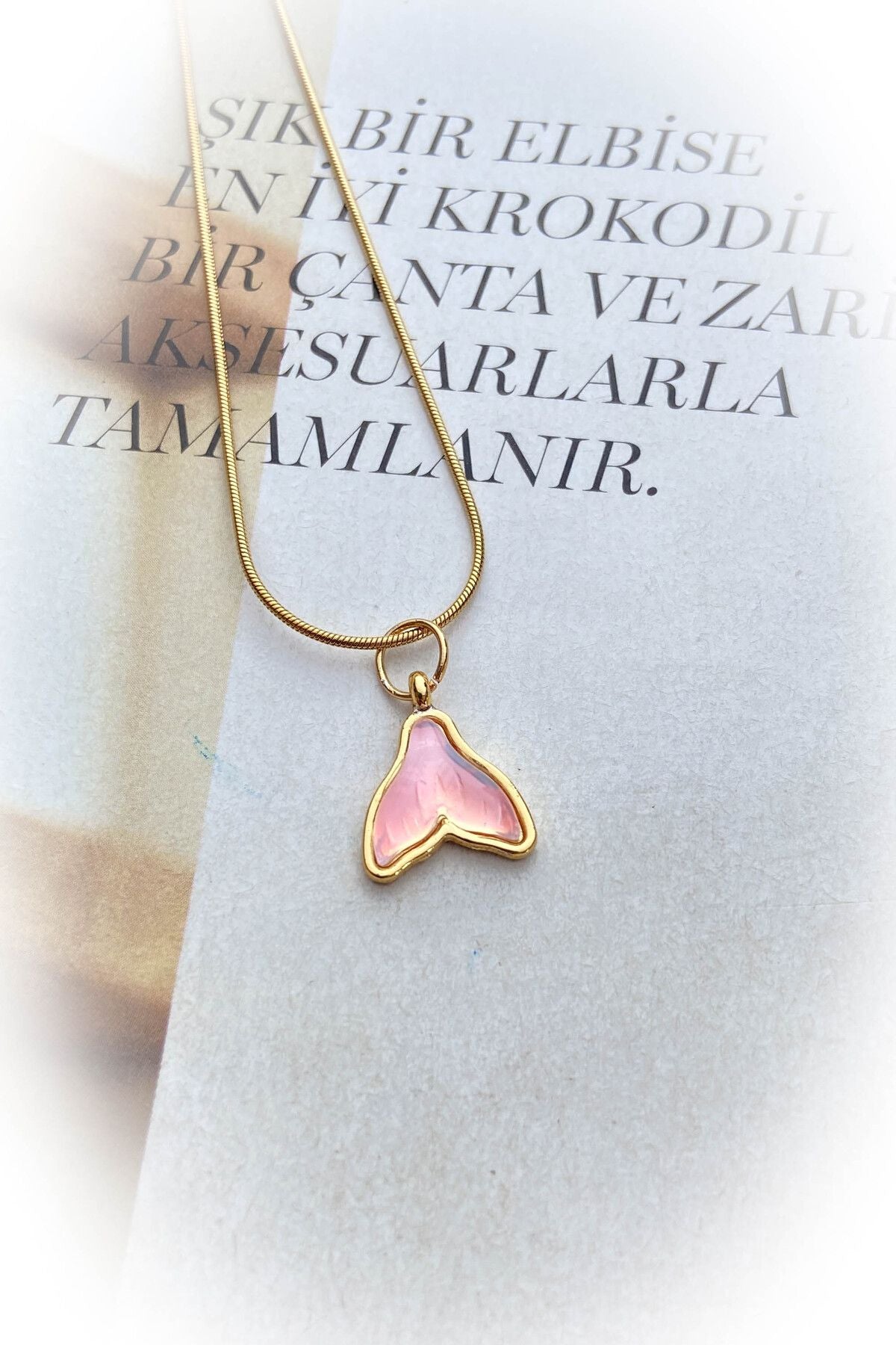 Çelik Altın Renk Balık Kuyruğu Çelik Kolye