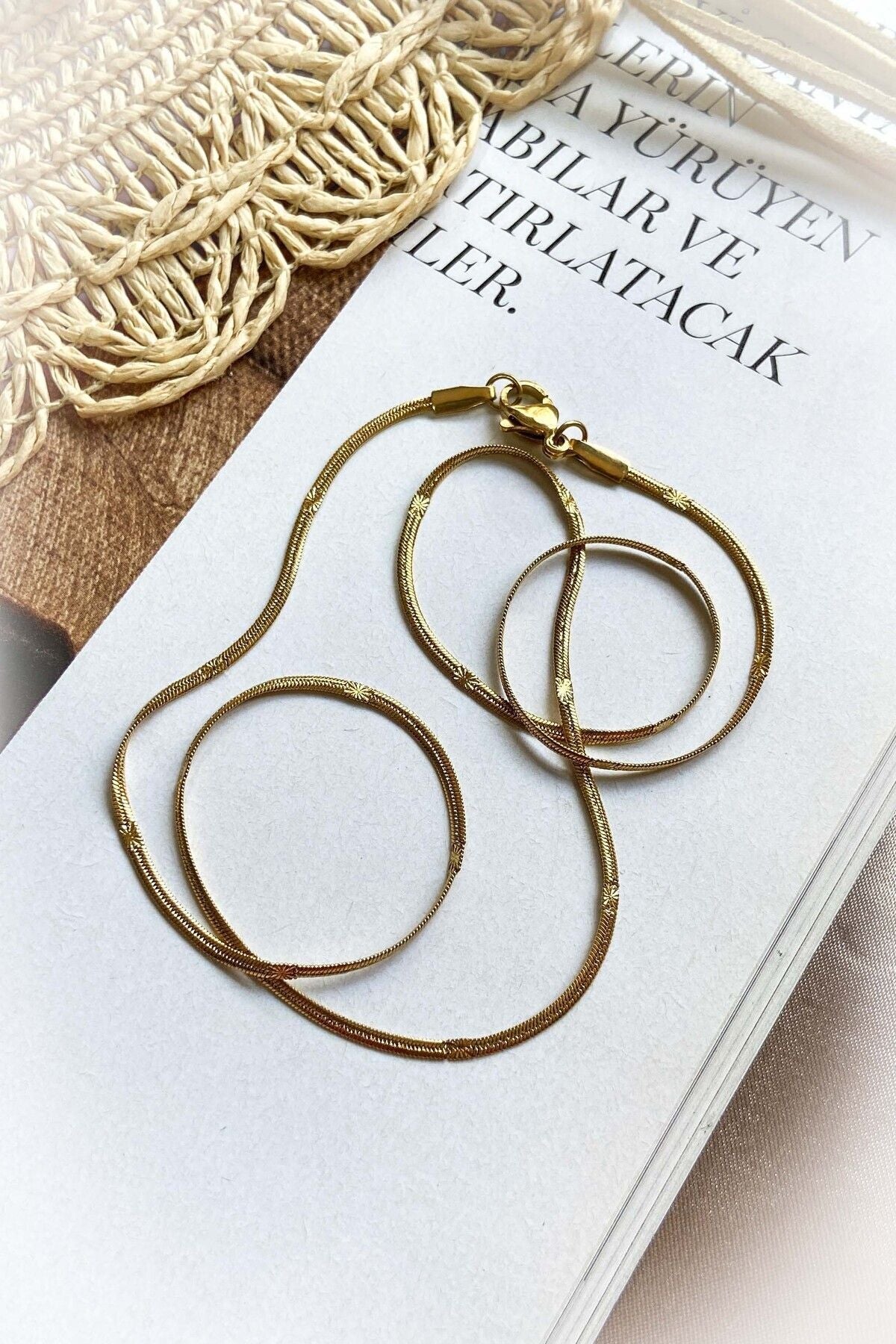 Yıldız Baskılı İtalyan Çelik Kolye