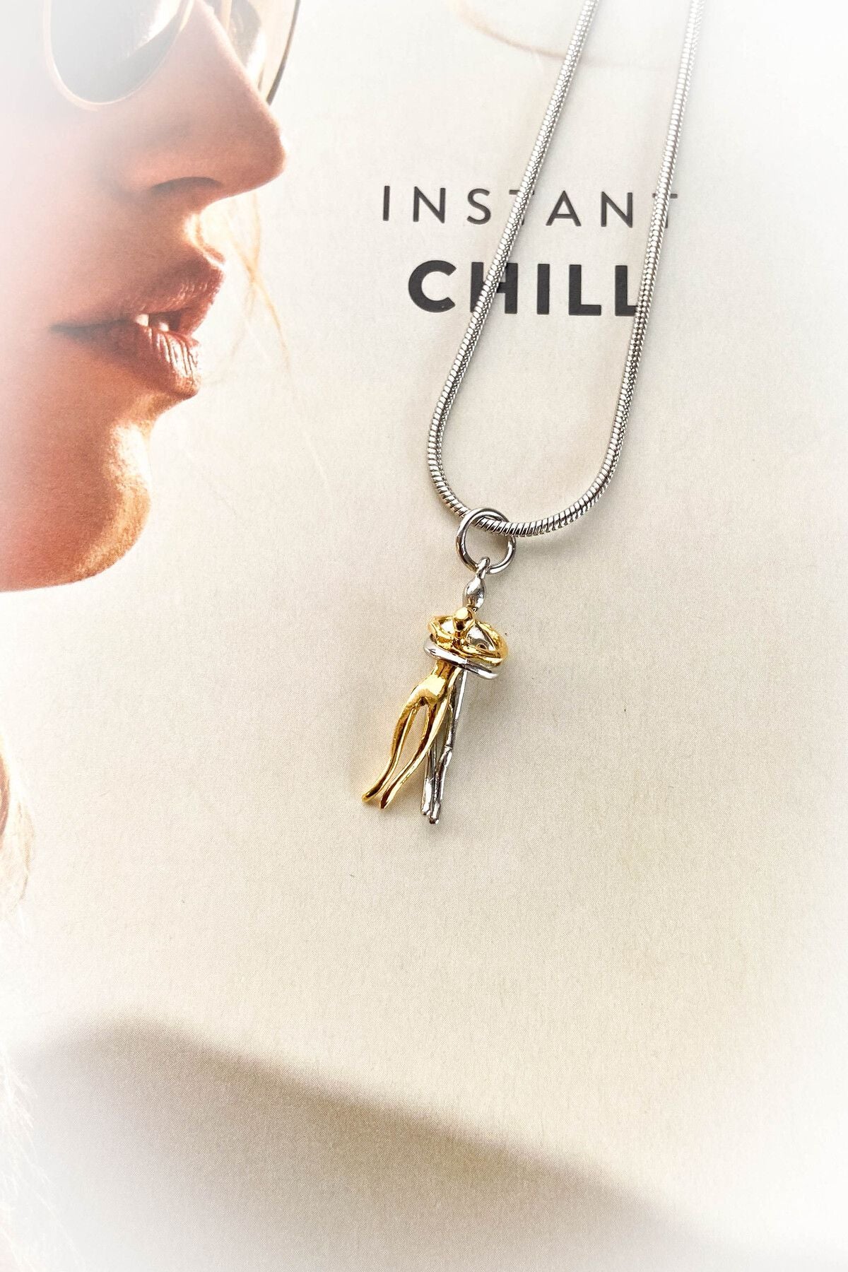 Sarılan Çift Çelik Kolye